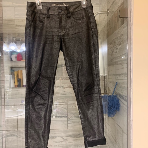 American Eagle Gold Jeans - Picture 1 of 2